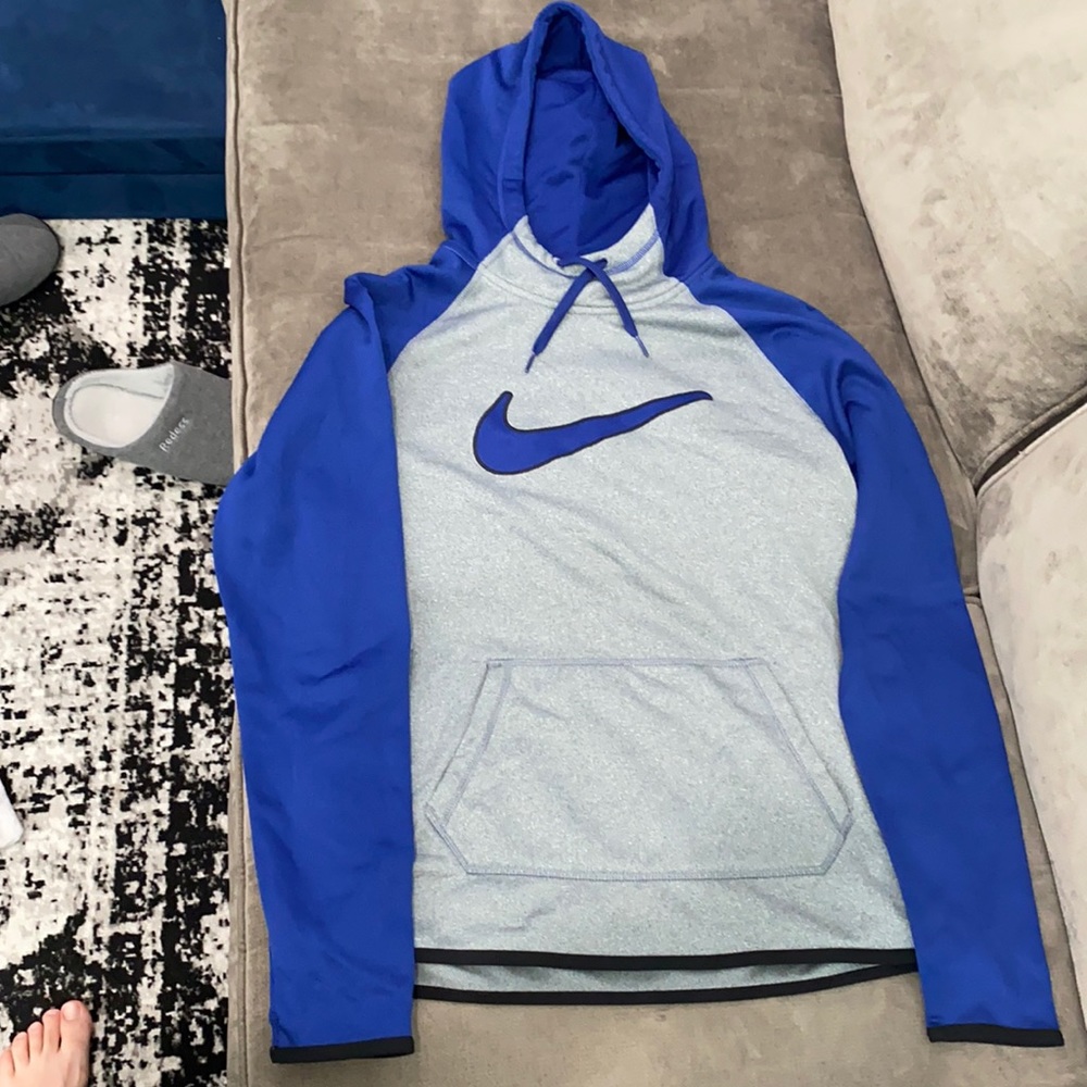 Nike thermafit hoodie